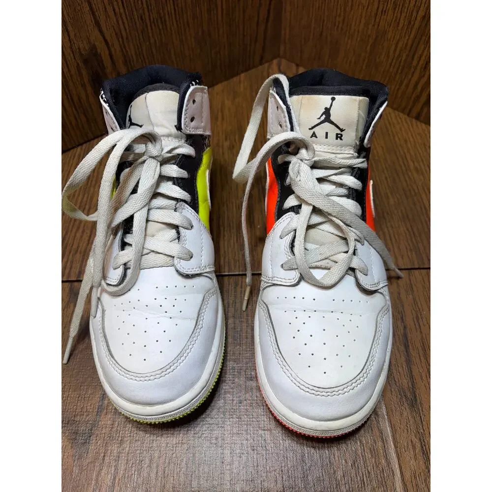 Nike Air Jordan 1 Mid GS Composition Notebook Volt and Orange Size 5Y - Picture 9 of 16